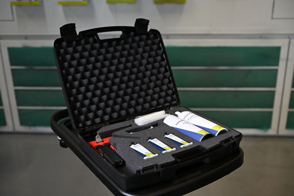 Finixa PLI 20 - Plastic Repair Set - Micro Emission